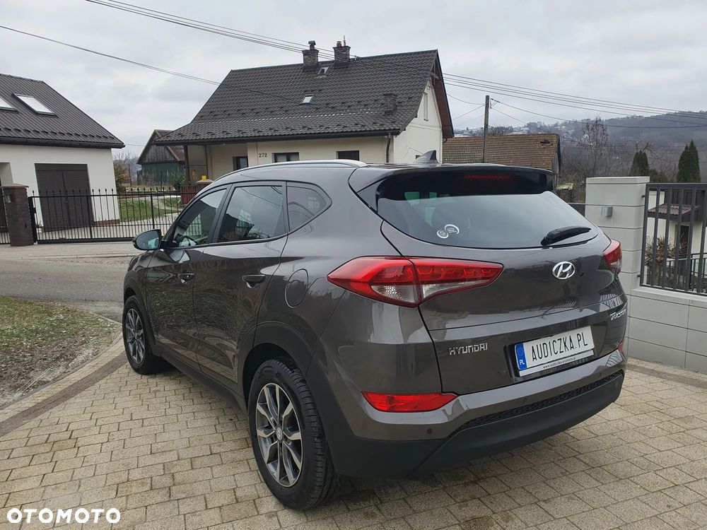 Hyundai Tucson 1.7 CRDI BlueDrive Comfort 2WD - 2