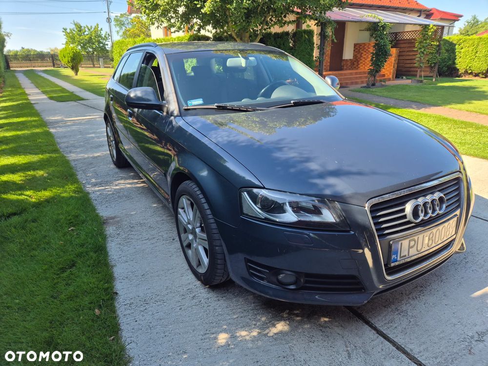 Audi A3 Sportback 2.0 TDI DPF Attraction - 1