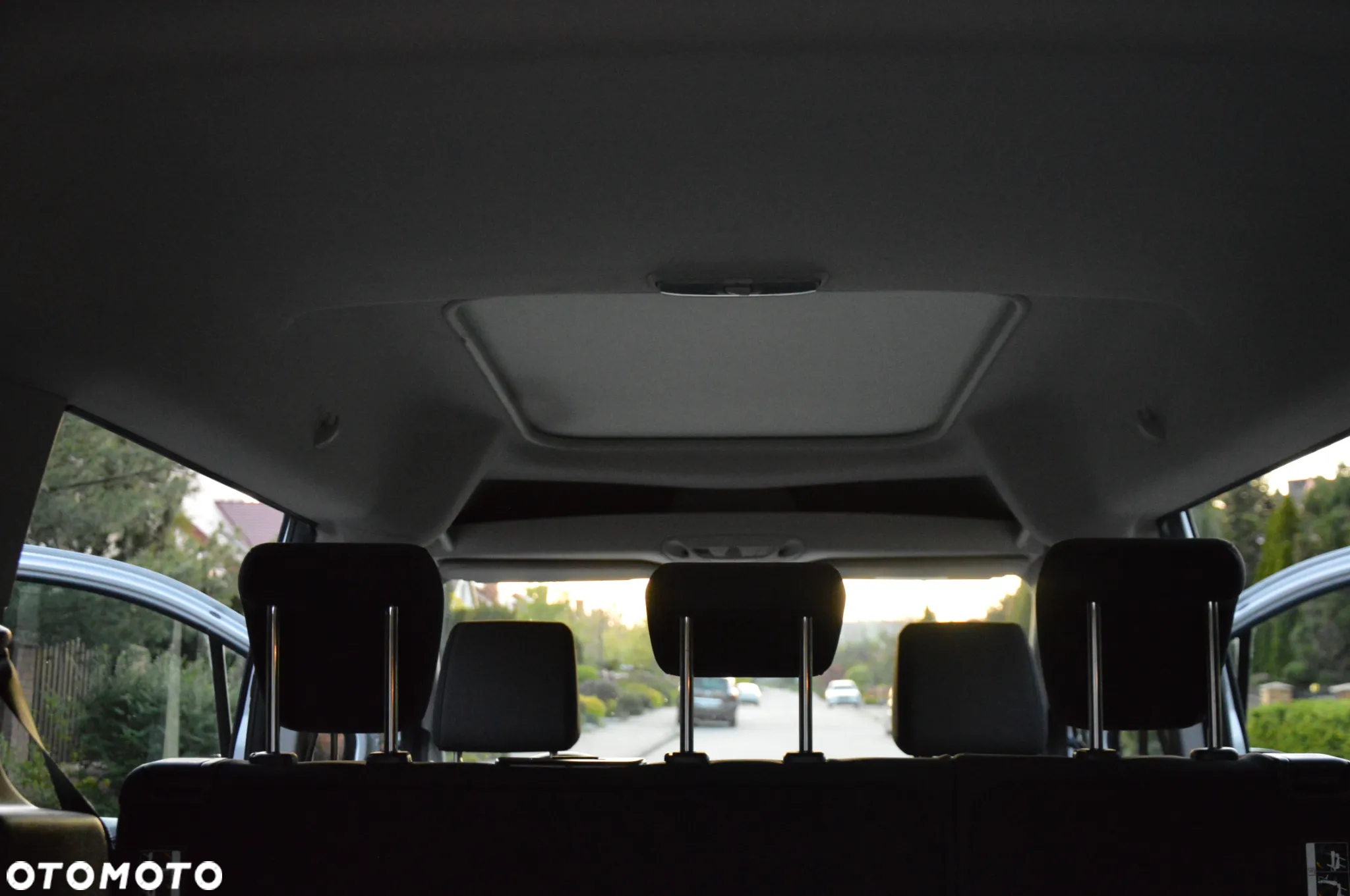 Ford Tourneo Connect 1.5 EcoBlue Start-Stop Titanium - 17