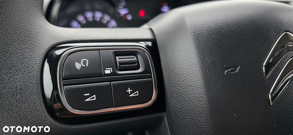 Citroën C3 1.2 PureTech Shine EAT6 - 20