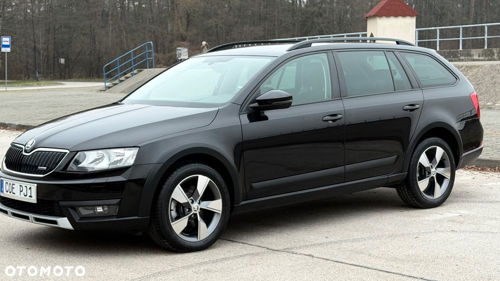 Skoda Octavia 2.0 TDI 4x4 DSG Scout - 8