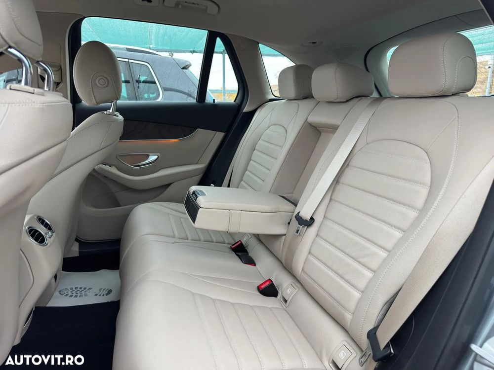 Mercedes-Benz GLC 220 d 4Matic 9G-TRONIC Exclusive - 10