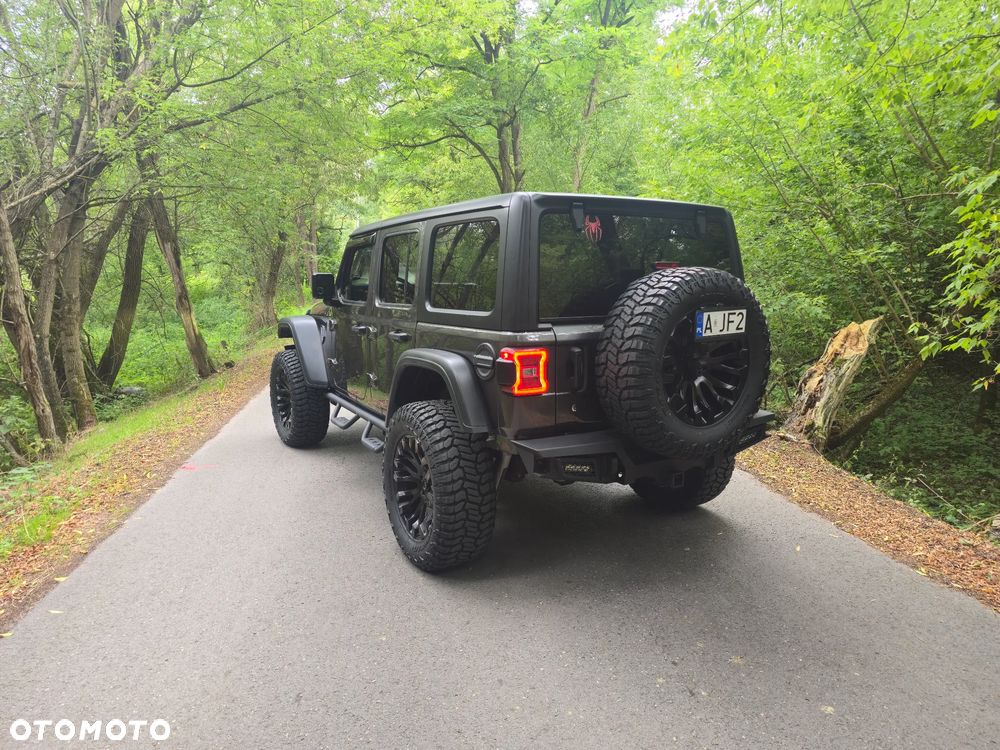 Jeep Wrangler - 7