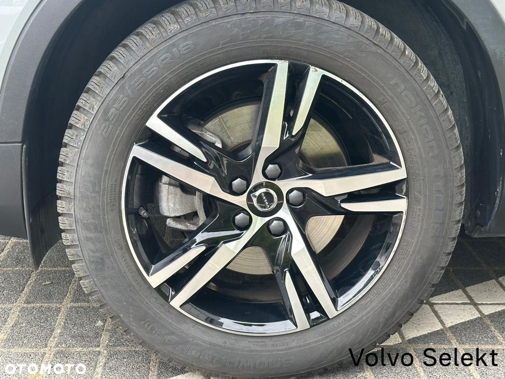 Volvo XC 40 - 18