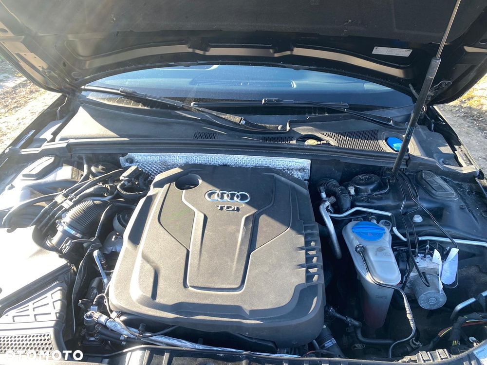 Audi A4 Avant 2.0 TDI DPF clean diesel quattro S tronic S line Sportpaket - 22