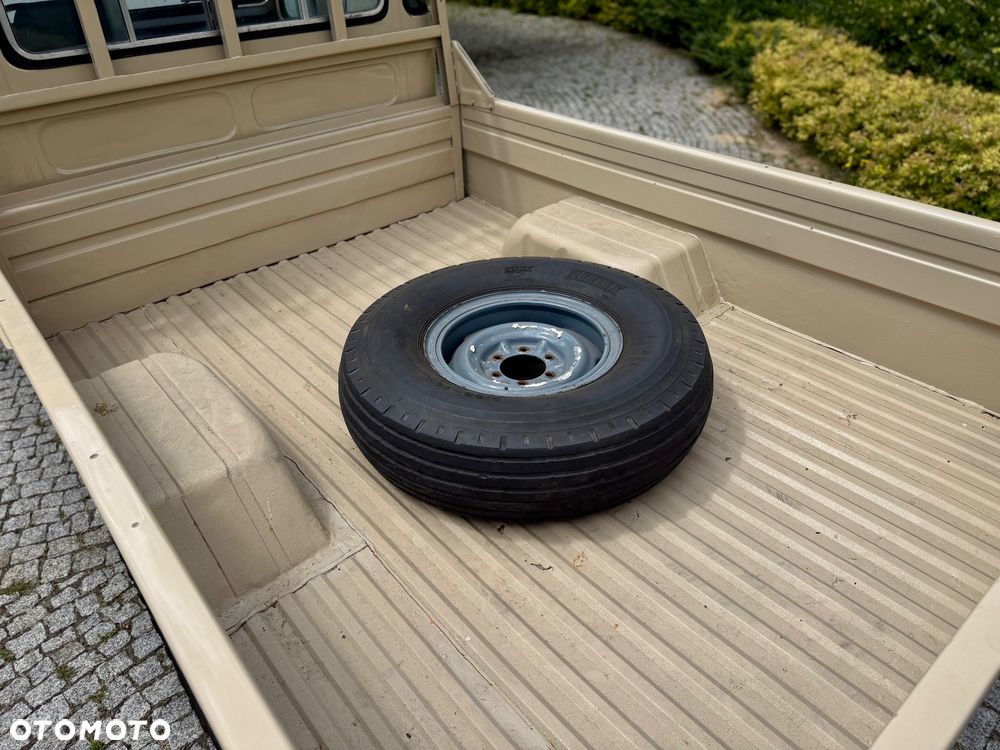 Toyota Land Cruiser - 15