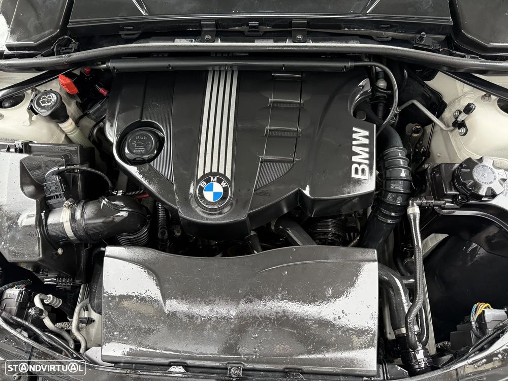 BMW 318 d DPF Edition Sport - 28