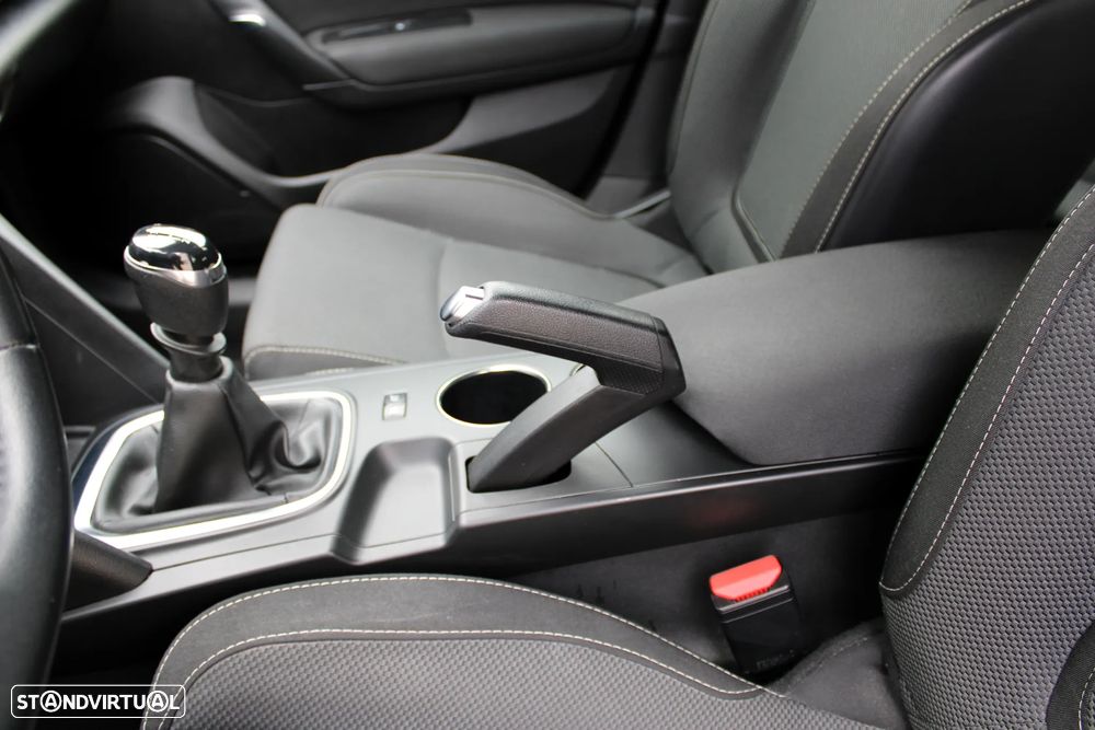 Renault Mégane 1.5 Blue dCi Zen - 13