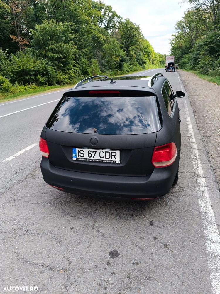 Volkswagen Golf - 5