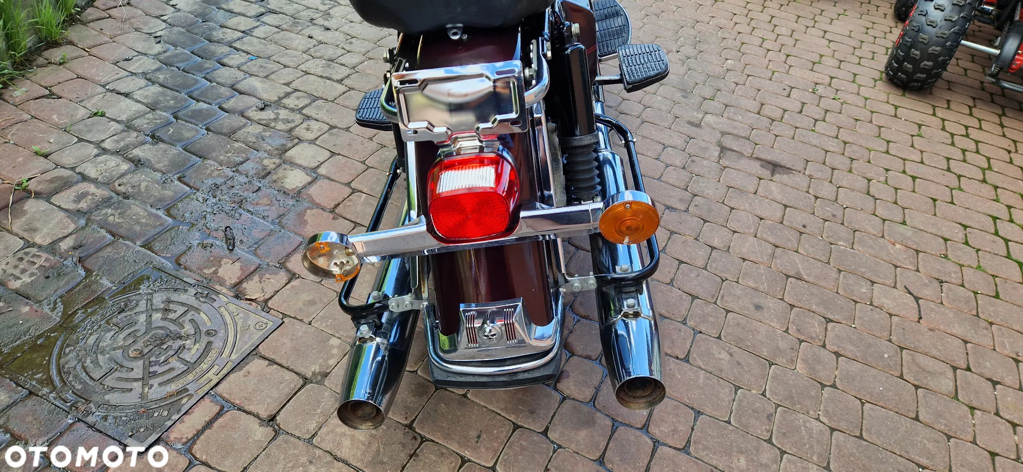 Harley-Davidson FLH Electra Glide - 23