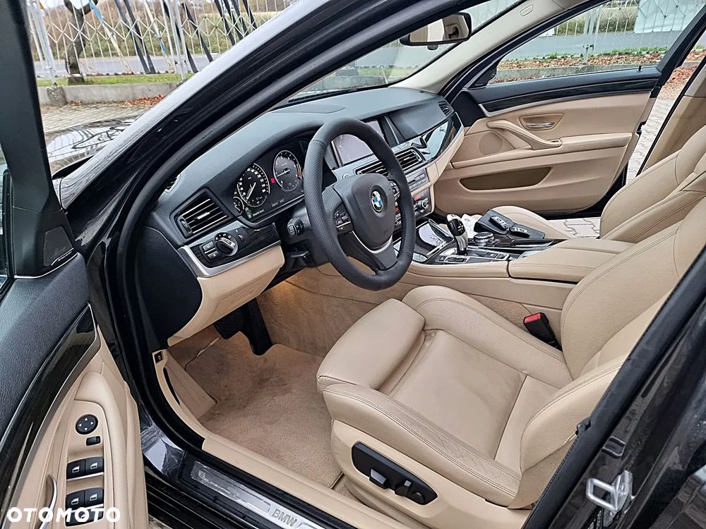 BMW Seria 5 - 24