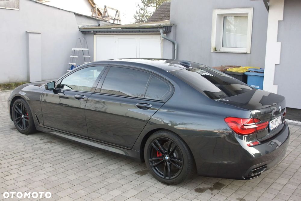 BMW Seria 7 740Li xDrive - 11
