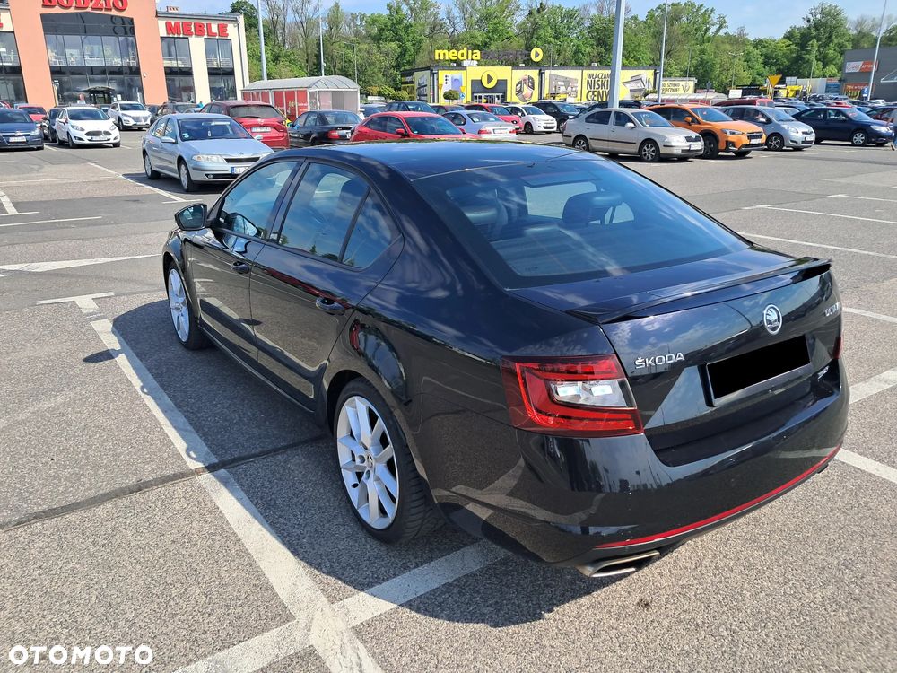 Skoda Octavia 2.0 TSI RS - 5