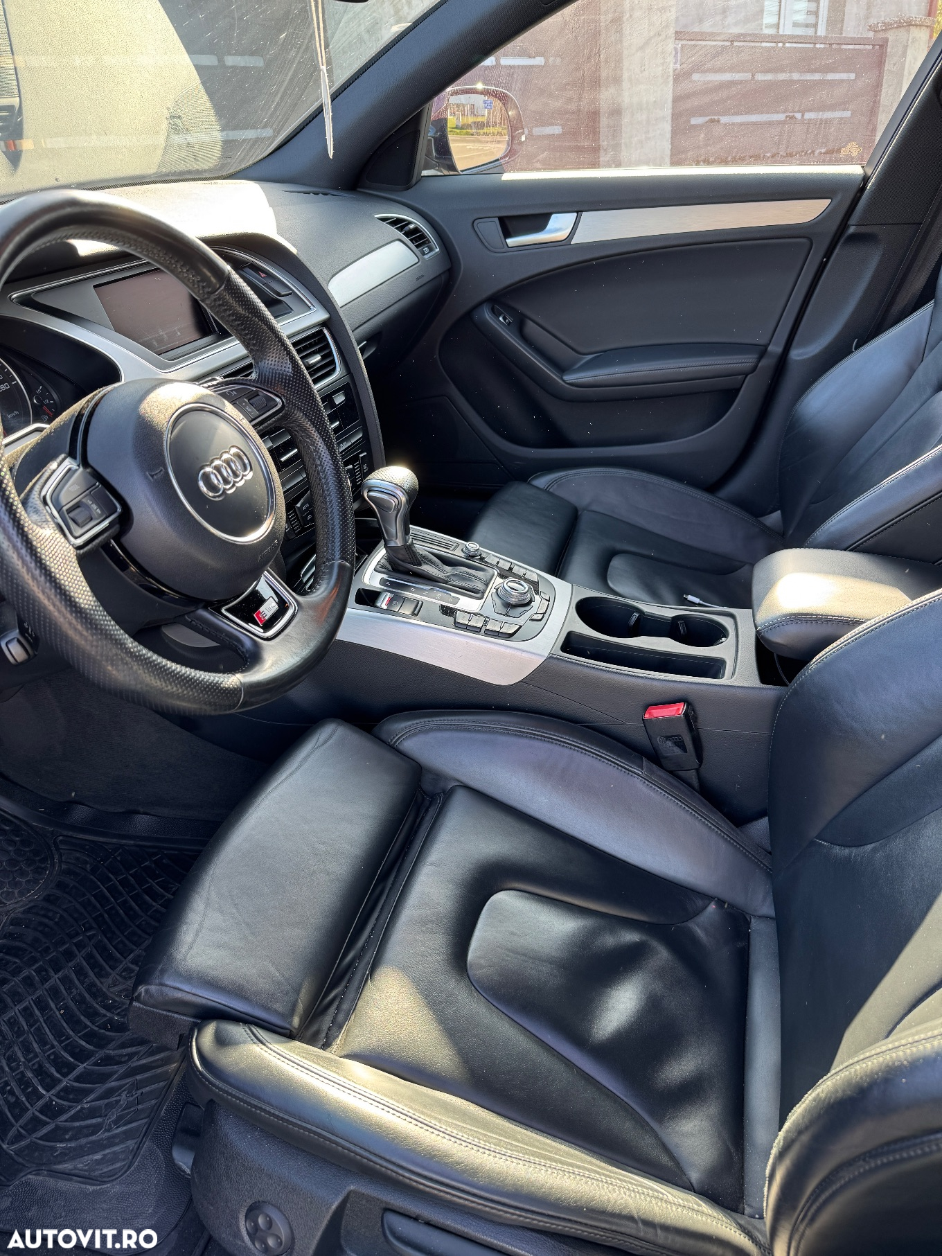 Audi A4 Avant 2.0 TDI DPF multitronic S line Sportpaket - 8