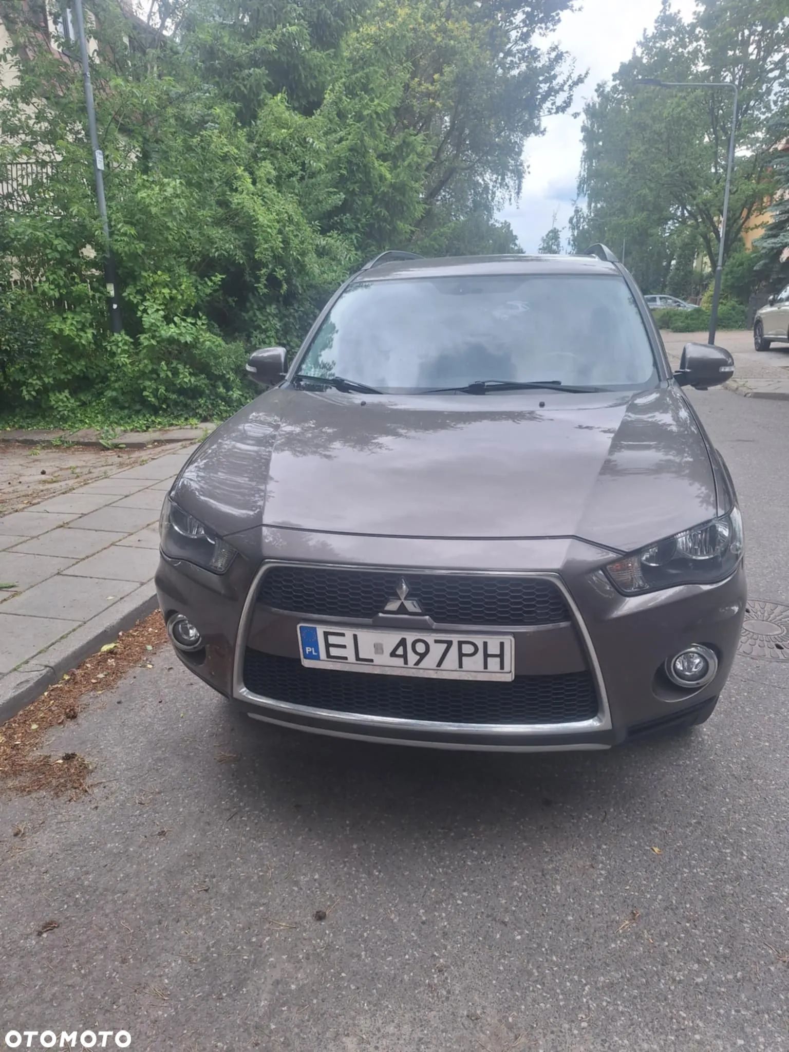 Mitsubishi Outlander 2.0 Intense + 2WD EU5 CVT - 1