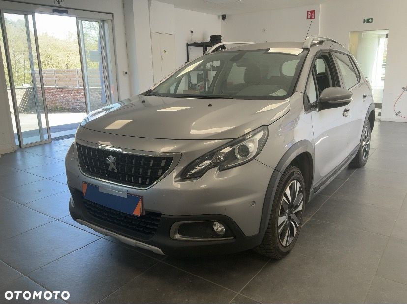 Peugeot 2008 BlueHDi 100 STOP & START Allure - 1