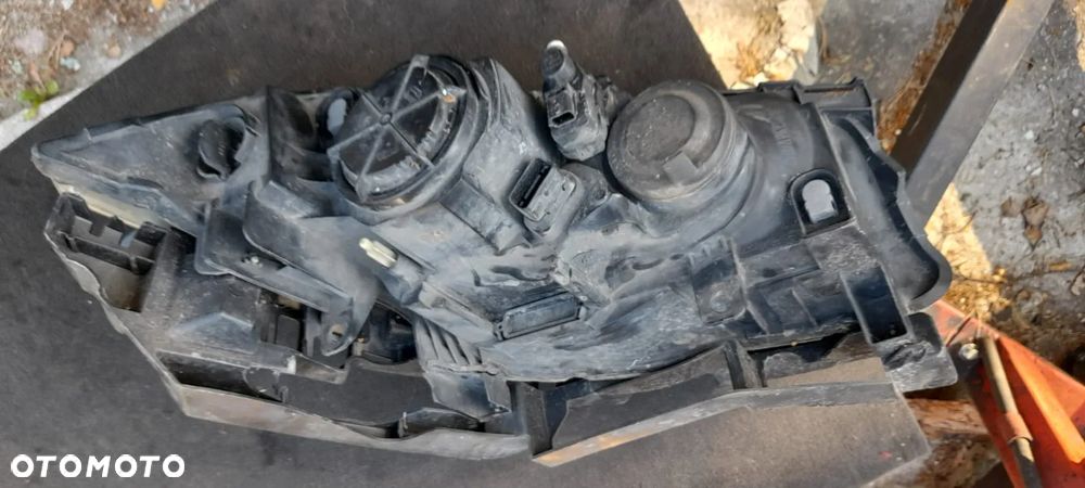 Megane 2 FL Maska przód Klapa bagażnika tył Reflektor przód lewy prawy - 17