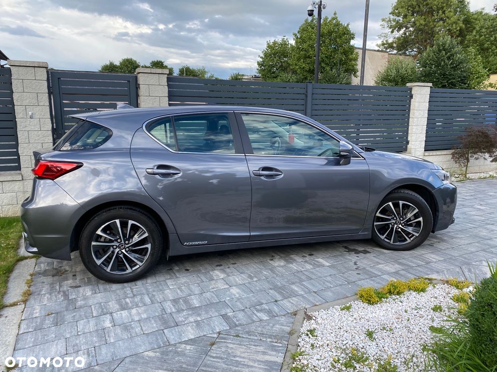 Lexus CT 200h Comfort - 22