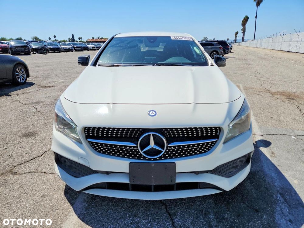 Mercedes-Benz CLA 2017