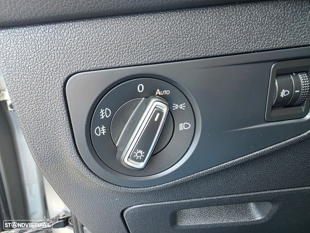 VW Tiguan 1.6 TDI Confortline - 19