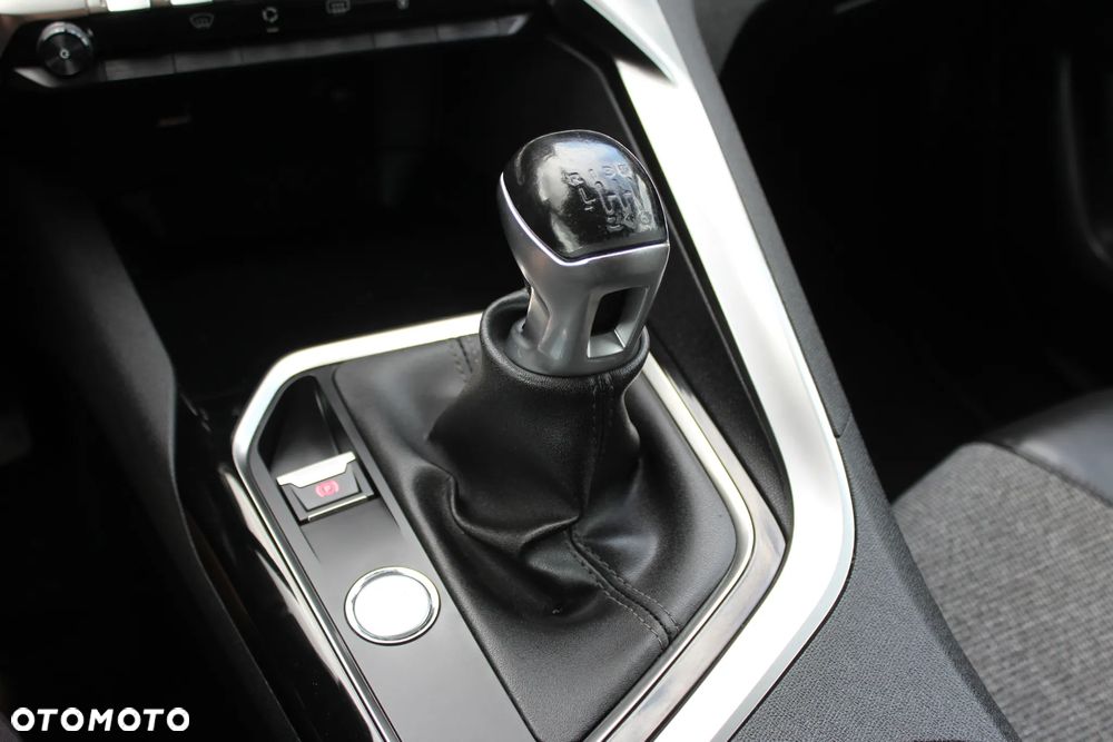 Peugeot 3008 BlueHDi 120 Stop & Start Allure - 38
