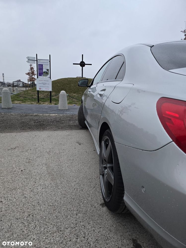 Mercedes-Benz CLA 220 d 7G-DCT - 6