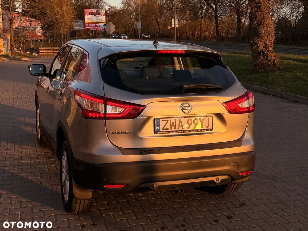 Nissan Qashqai 1.6 DCi ALL-MODE 4x4i ACENTA - 3