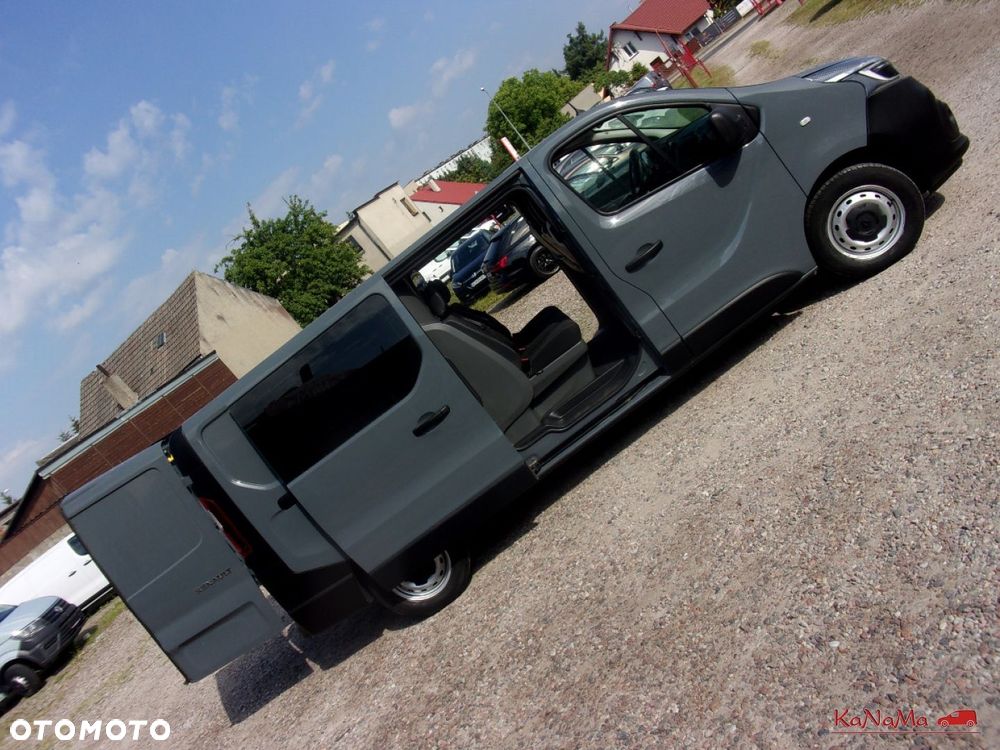 Renault Trafic - 13