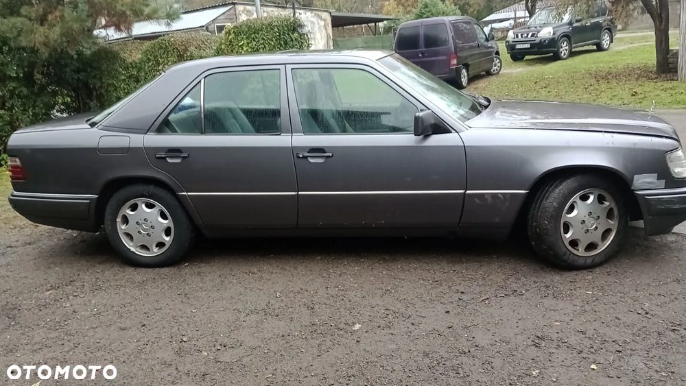 Mercedes-Benz W124 (1984-1993) - 2