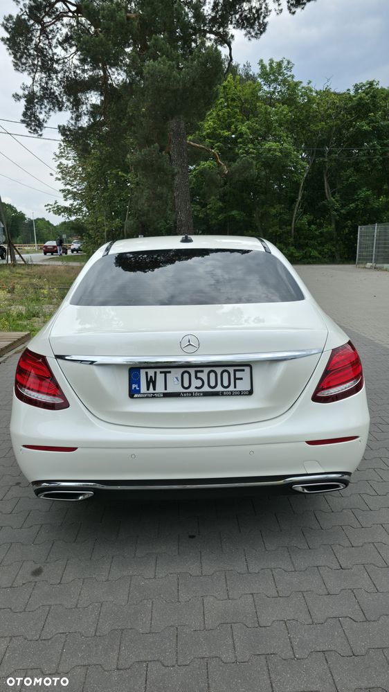 Mercedes-Benz Klasa E 220 d 9G-TRONIC Avantgarde - 32