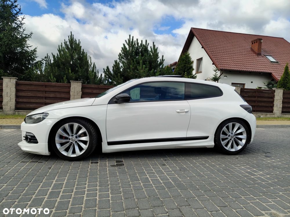 Volkswagen Scirocco 2.0 TSI DSG - 3