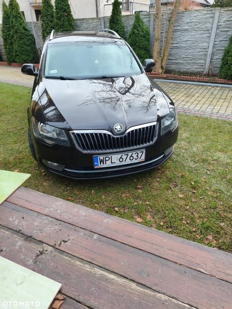 Skoda Superb 2.0 TDI Business - 3