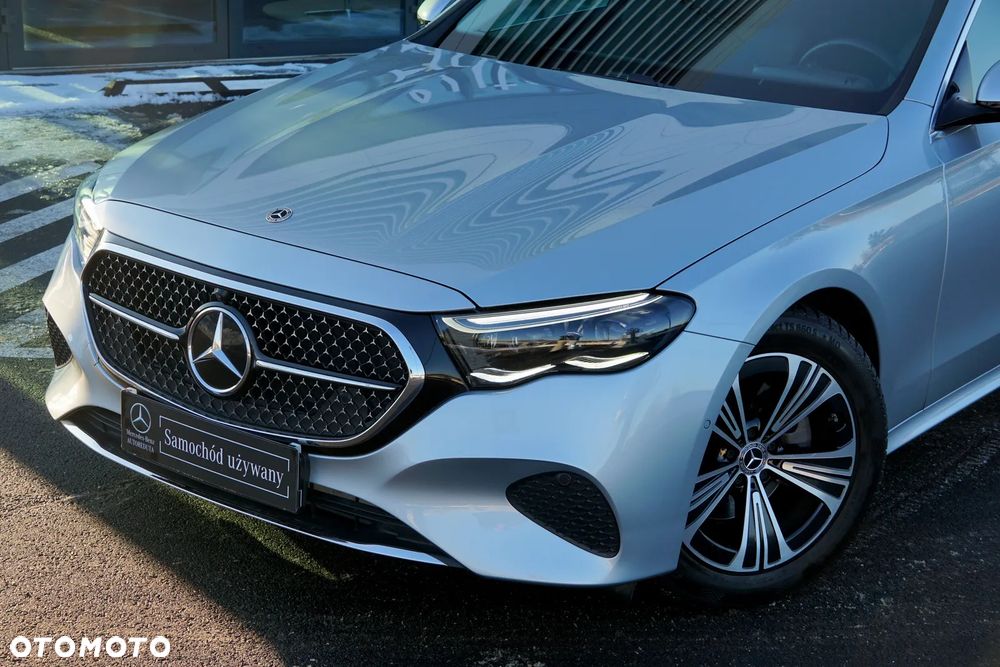 Mercedes-Benz Klasa E 200 4Matic 9G-TRONIC Edition AVANTGARDE - 10