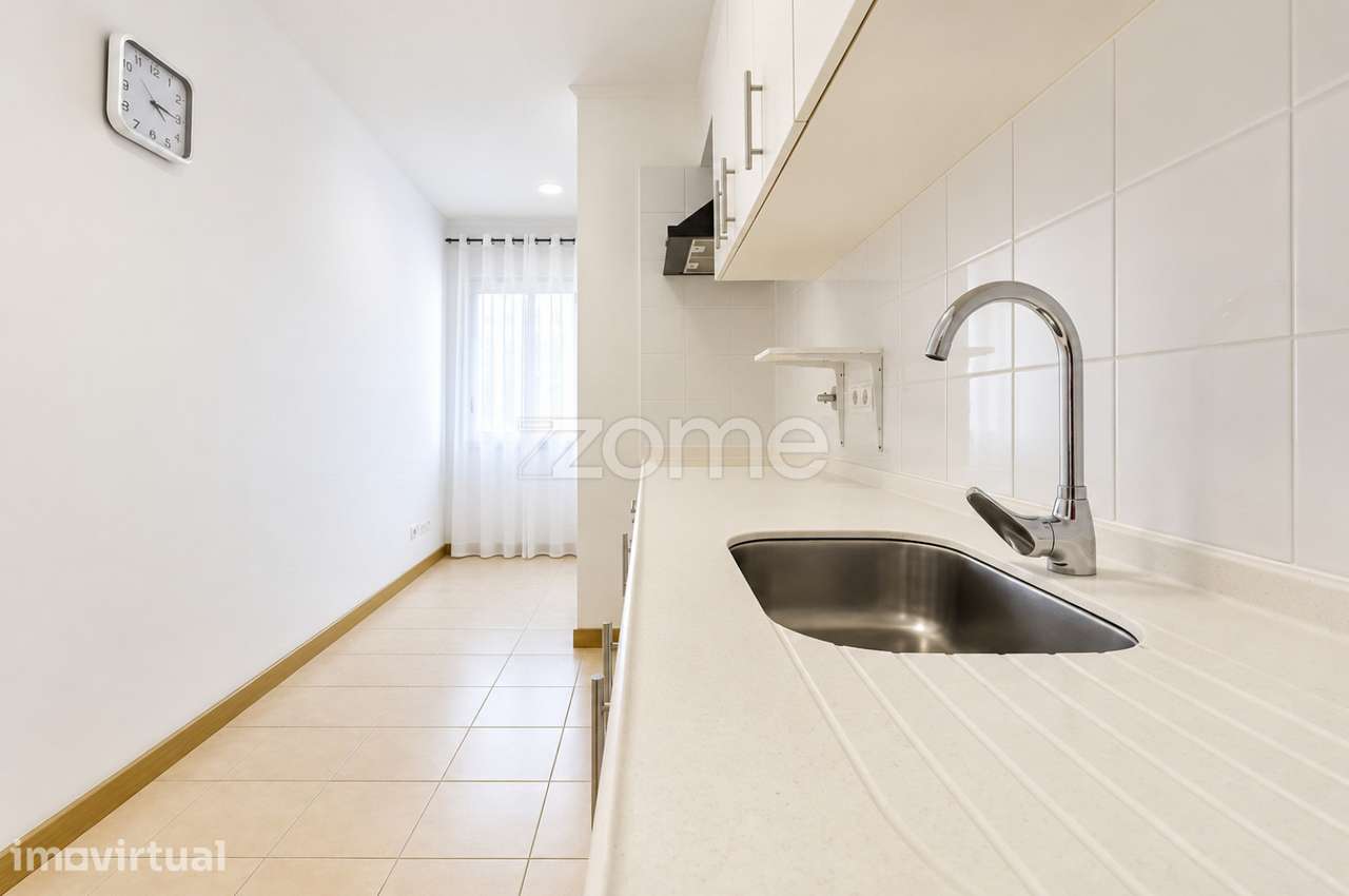 Apartamento T3 com Varanda nos Arrifes - Grande imagem: 4/21