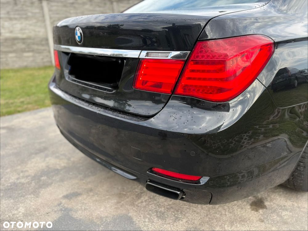 BMW Seria 7 740d - 10