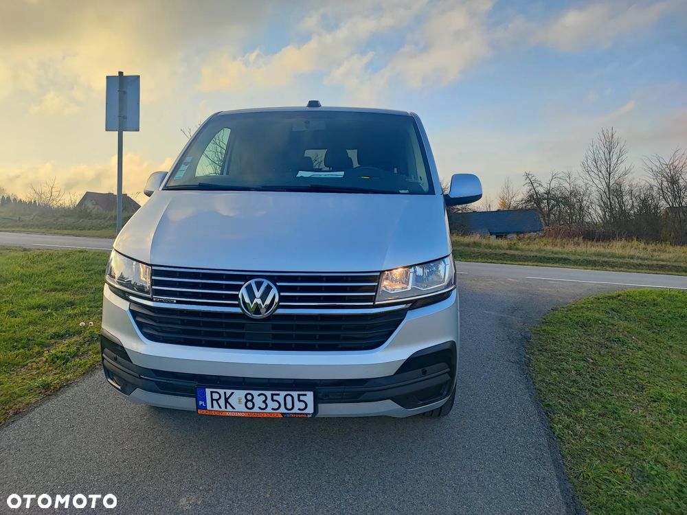 Volkswagen Caravelle 2.0 TDI L2 Highline 4Motion DSG - 6