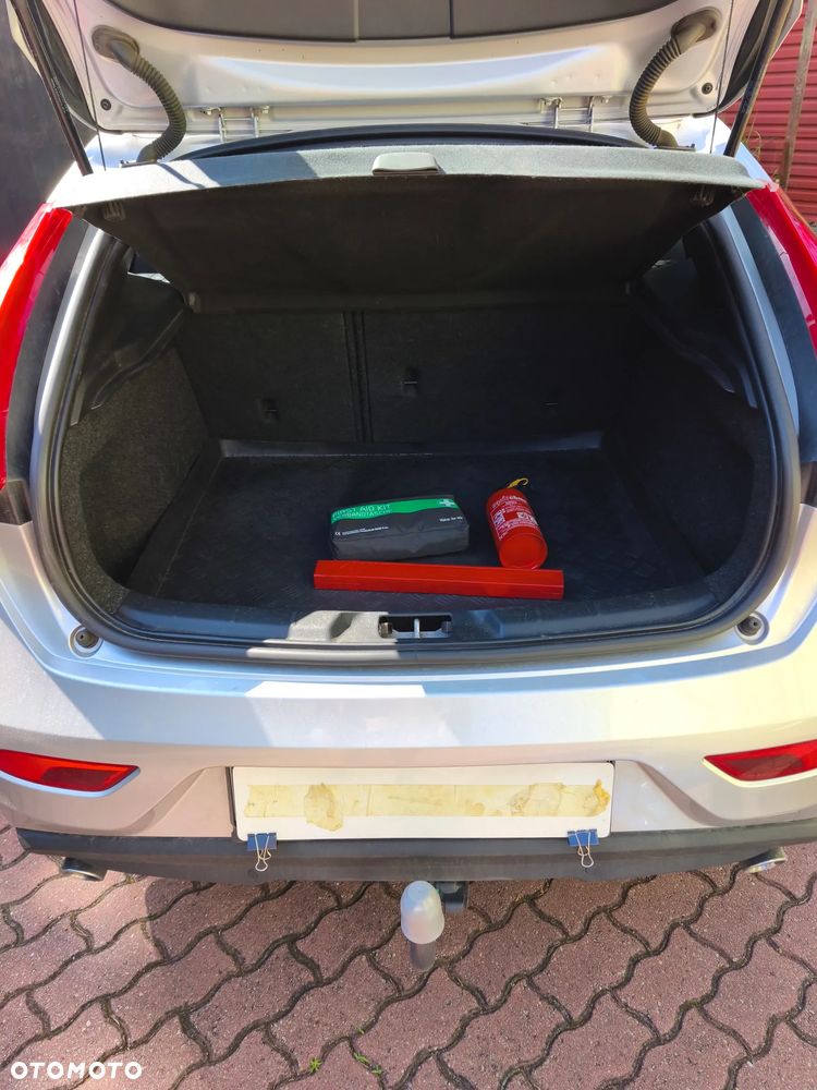 Volvo V40 D3 Drive-E SCR Momentum - 6
