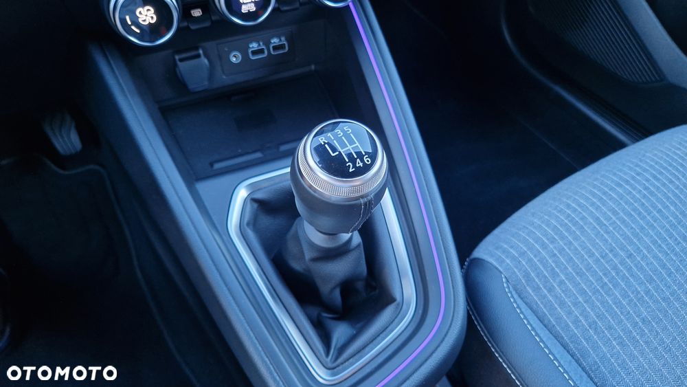 Renault Clio - 16