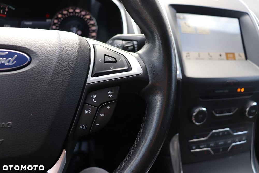 Ford S-Max - 14