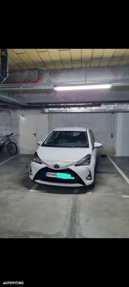 Toyota Yaris 1.5 VVT-i HSD Luna - 5