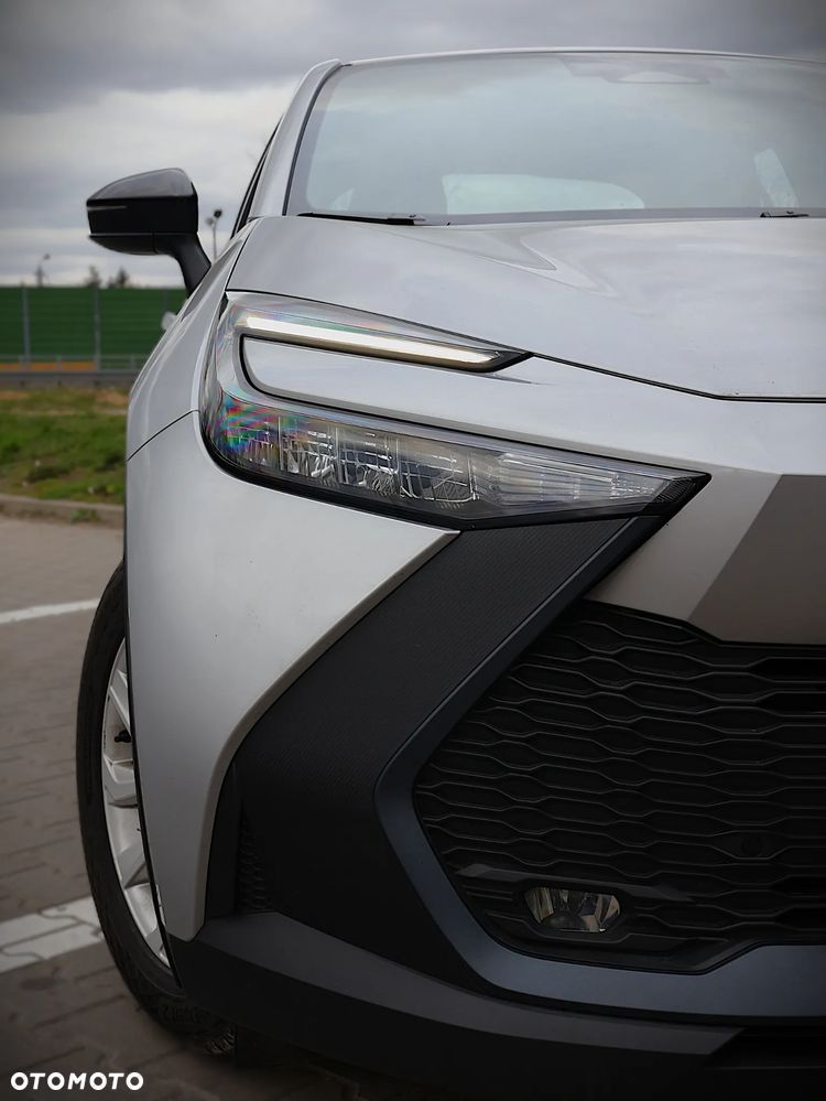 Toyota C-HR - 7