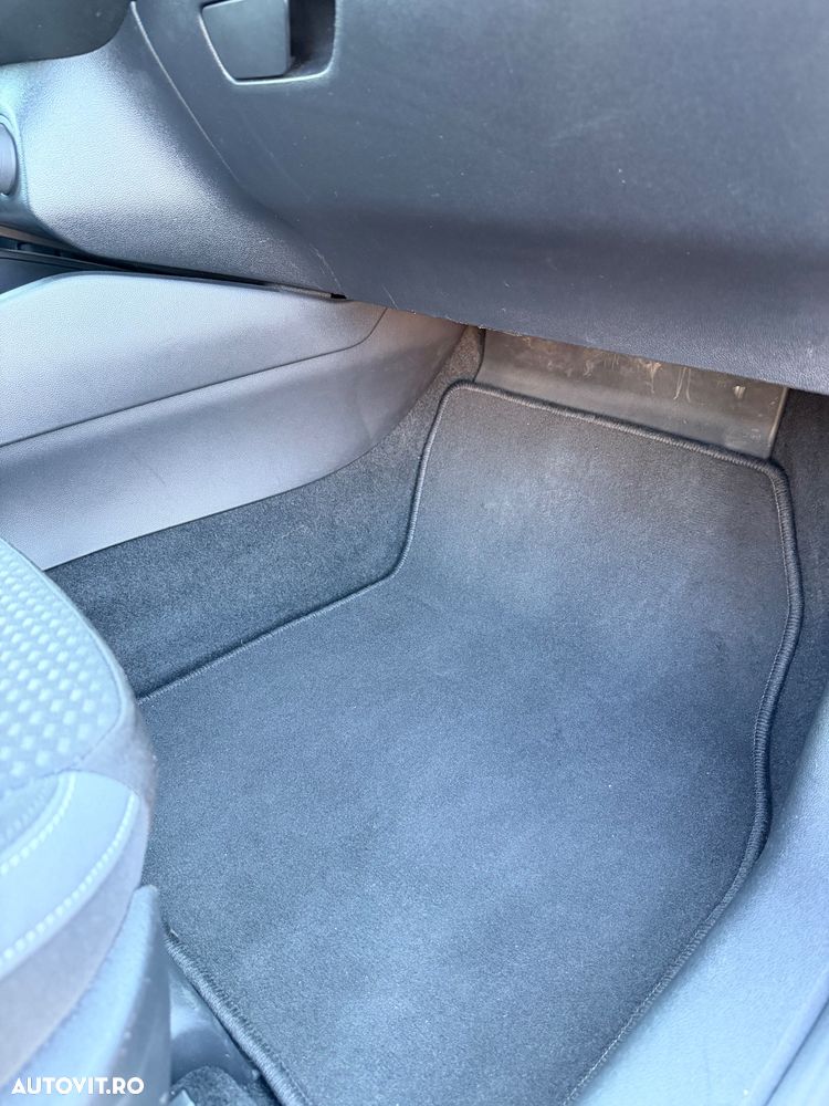 Ford Focus 1.0 EcoBoost Hybrid COOL&CONNECT - 9