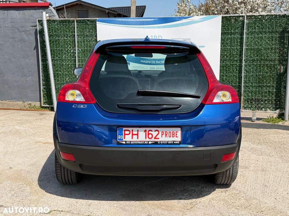 Volvo C30 1.6D - 18