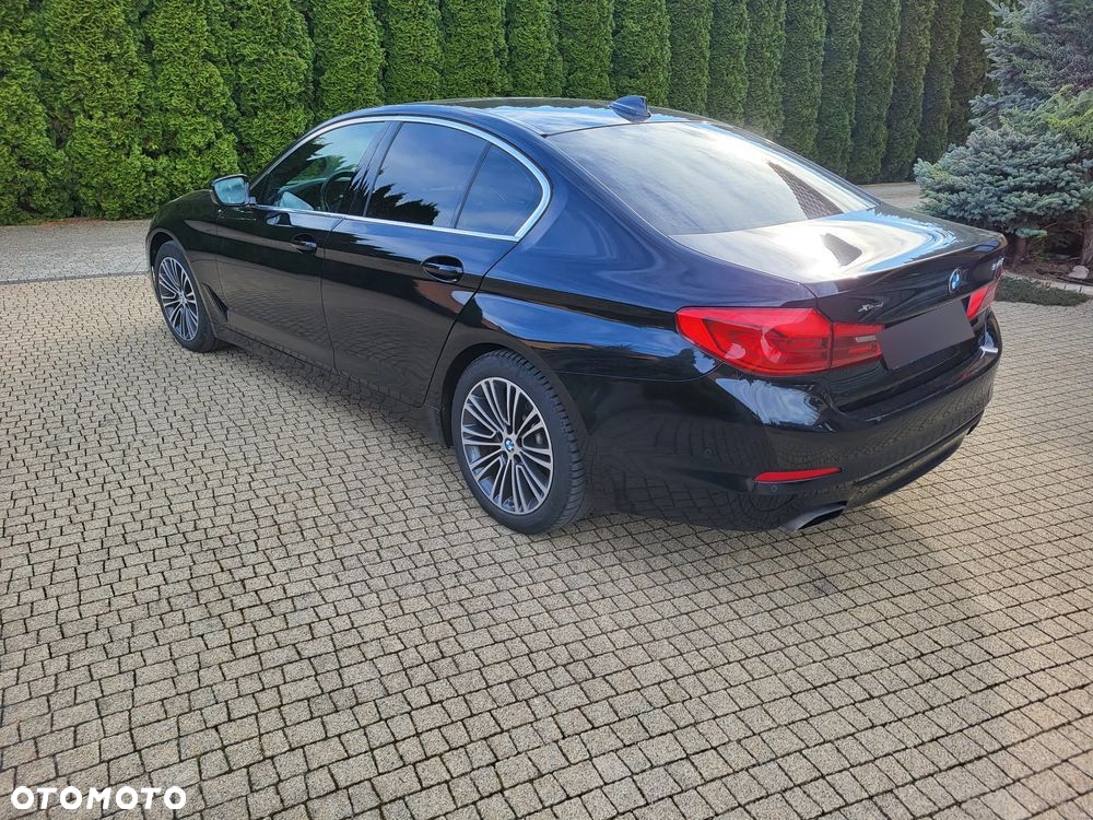 BMW Seria 5 540i xDrive Sport Line sport - 6