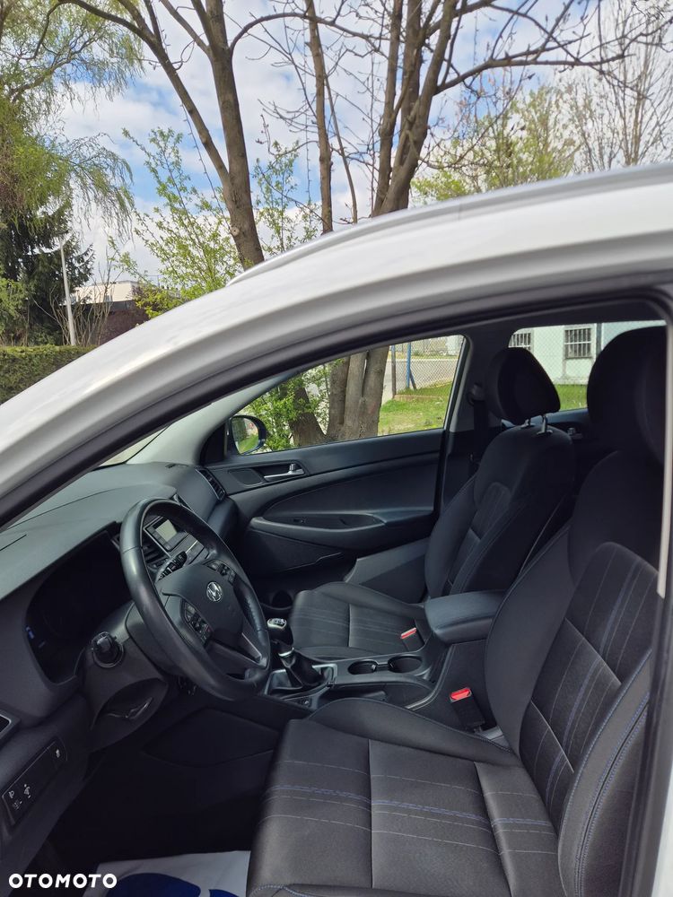 Hyundai Tucson 1.7 CRDI BlueDrive Classic 2WD - 13