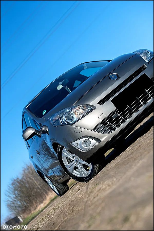 Renault Grand Scenic - 14