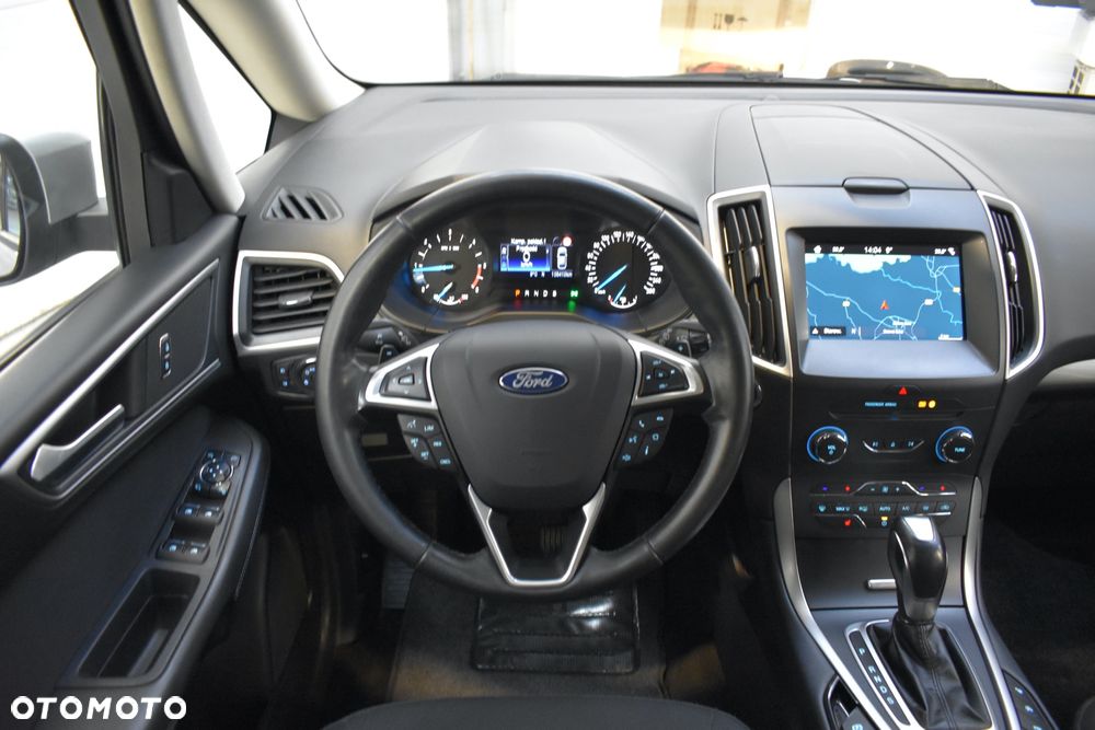 Ford Galaxy - 23