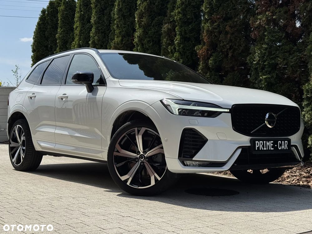 Volvo XC 60 B4 D AWD Plus Dark - 16