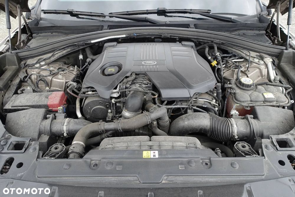 Land Rover Range Rover Velar 3.0d R-Dynamic - 40