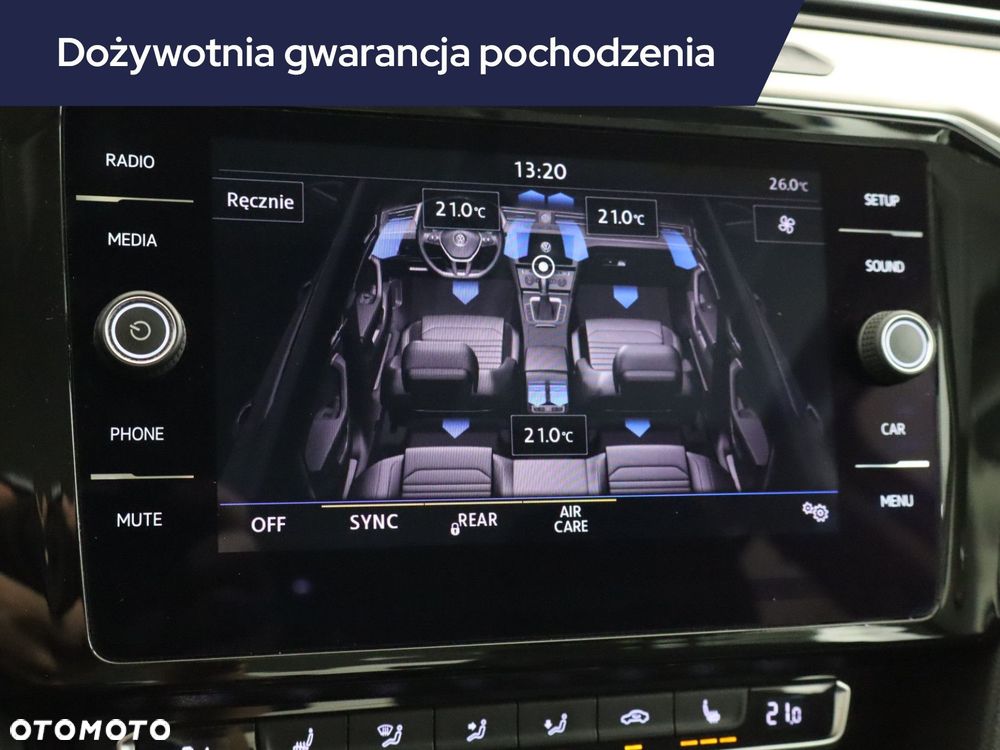 Volkswagen Passat - 21